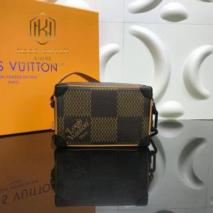 Túi đeo chéo Louis Vuitton
