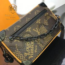 Túi đeo chéo Louis Vuitton