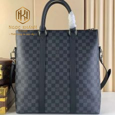 Túi xách nam Louis Vuitton