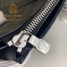 Túi xách nam Louis Vuitton