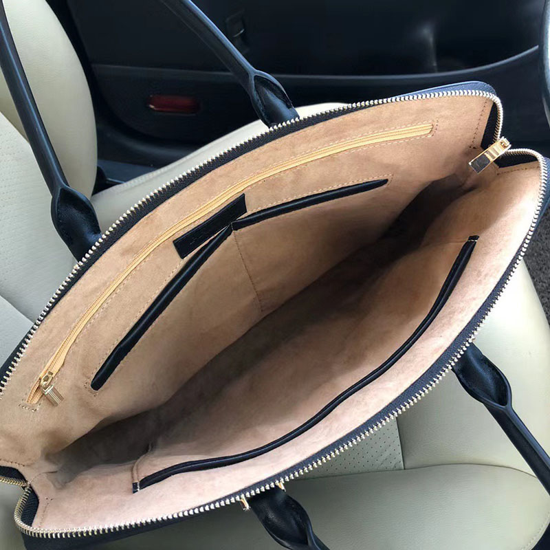 Túi xách nam Prada