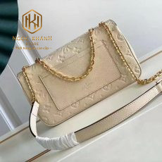 Túi xách nữ Louis Vuitton