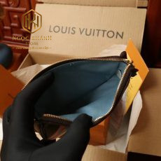 tui xach nu louis vuitton pochette mini mau nau hoa tiet hinh 7