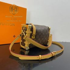 Túi xách nữ Louis Vuitton