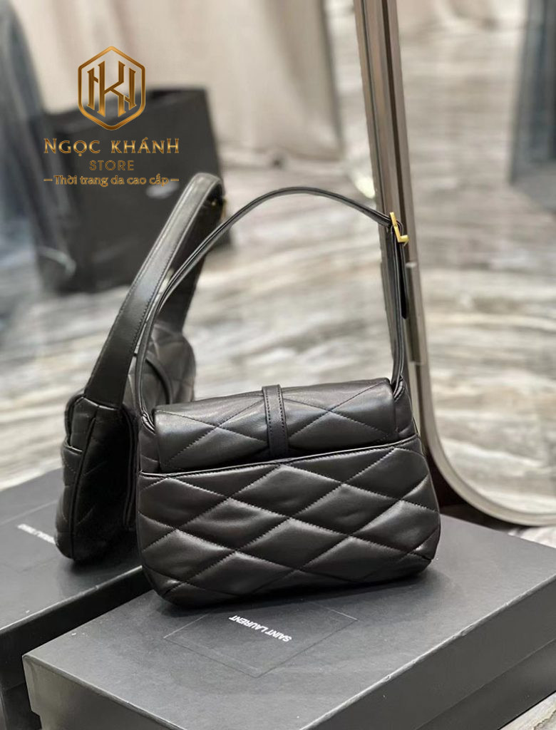 tui xanh nu ysl le 57 shoulder mau den dang kep nach logo vang 2