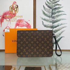 Ví nam Louis Vuitton