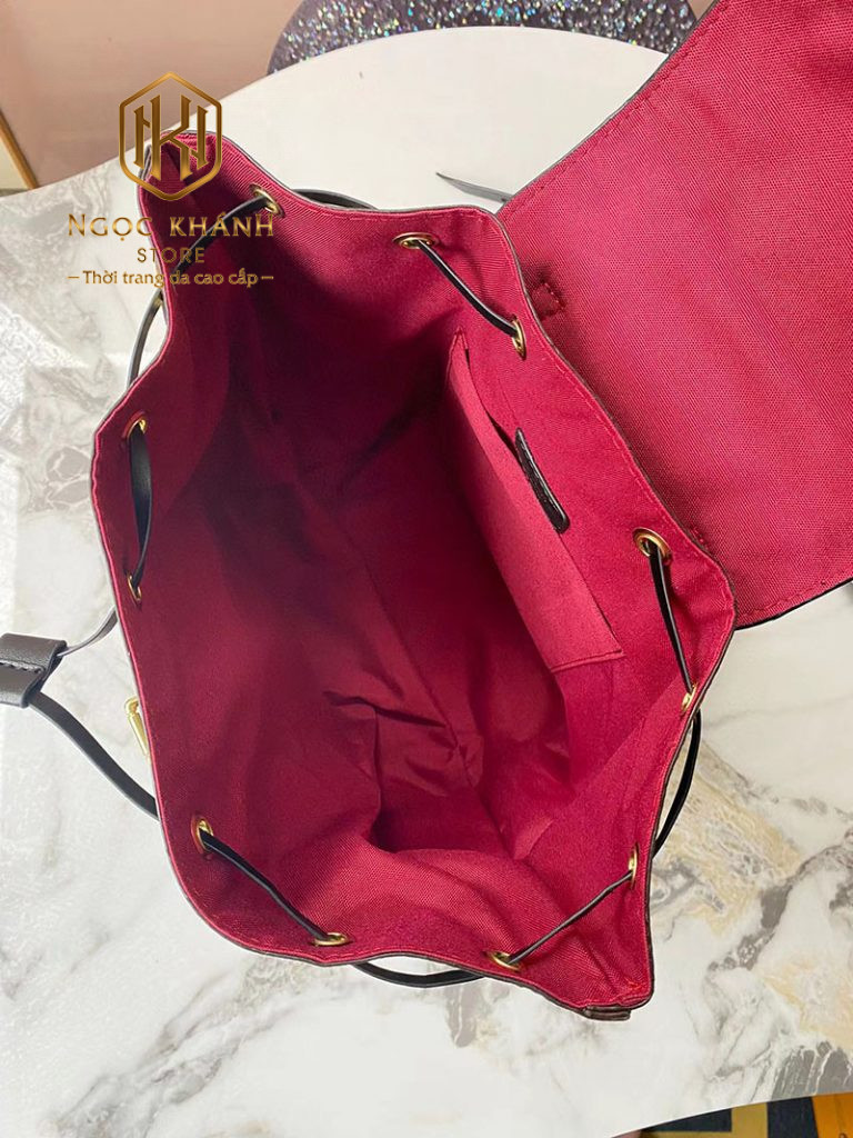 Ba lô nữ Louis Vuitton