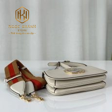 Tui xach nu Gucci Blondie mau trang khoa logo vang day soc do TXNGC10 3