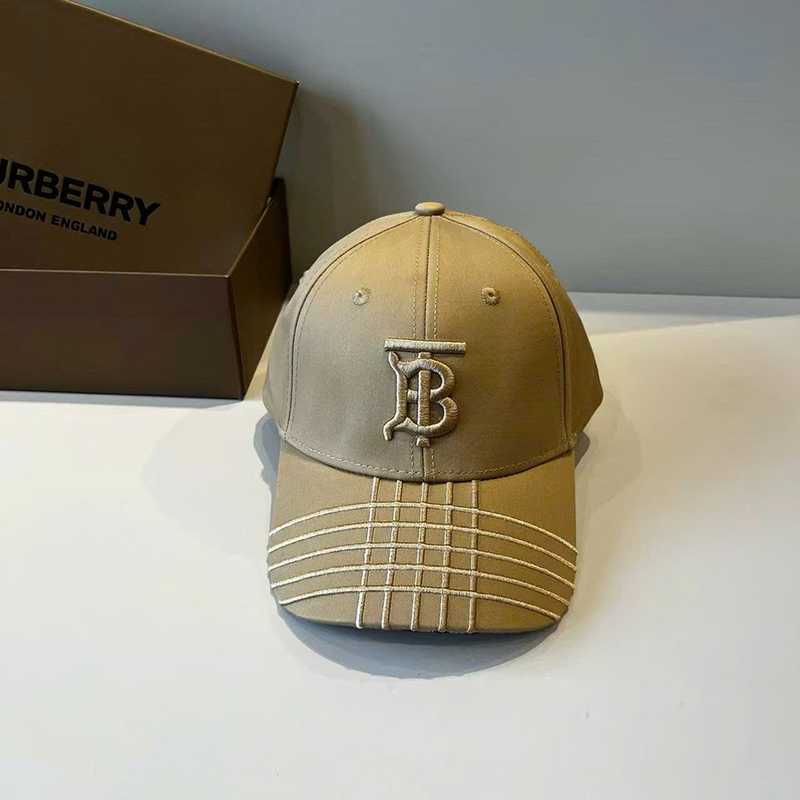 Mũ nam Burberry màu be