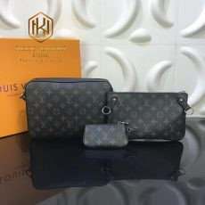 Túi đeo chéo Louis Vuitton