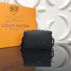 Túi đeo chéo Louis Vuitton