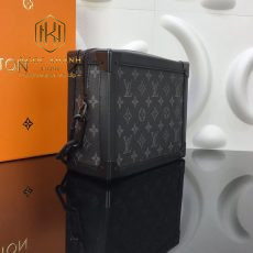 tui deo cheo louis vuitton mau den hoa tiet hoa xam dang hop day xich 2