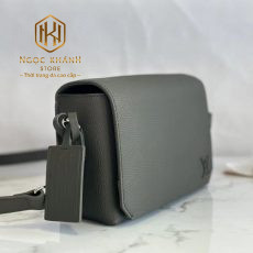 Túi đeo chéo Louis Vuitton