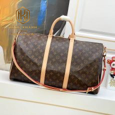 Túi du lịch Louis Vuitton