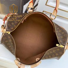 Túi du lịch Louis Vuitton