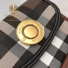 tui xach nu burberry elizabeth crossbody mau nau hoa tiet ke den 9
