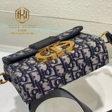 Túi xách nữ Dior