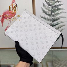 Ví nam Louis Vuitton