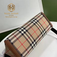 Túi xách nữ Burberry