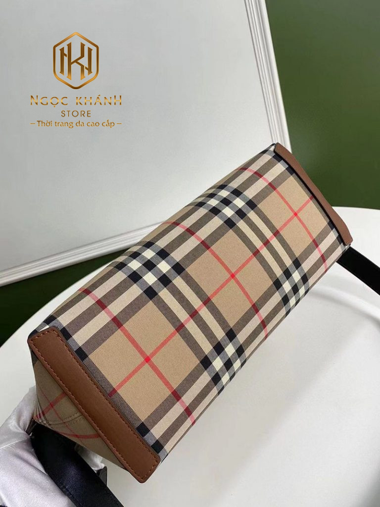 Túi xách nữ Burberry