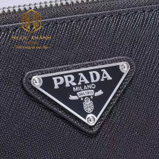 Ví nam Prada