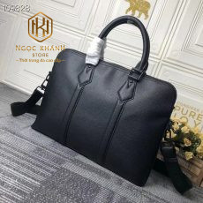 TUI XACH NAM LOUIS VUITTON MAU DEN DA NHAN HOA TIET LOGO NOI GOC TXLV01 4 1