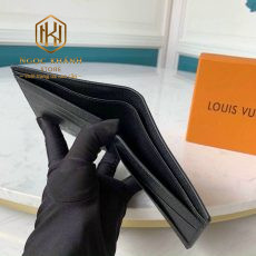 VI NAM LOUIS VUITTON BO TUI HOA TIET DA EPI MAU DEN VNLV48 1