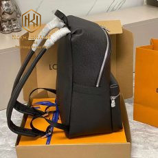 Ba lô Louis Vuitton nam