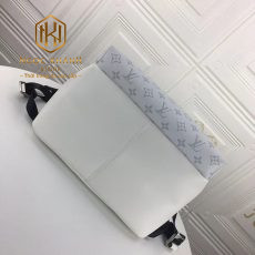 Ba lô Louis Vuitton nam