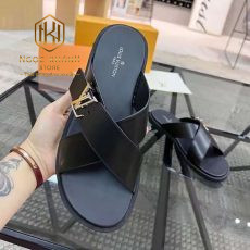 Dép Louis Vuitton nam quai chéo