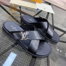 Dép Louis Vuitton nam quai chéo