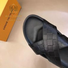 Dép Louis Vuitton nam quai chéo