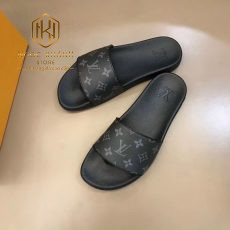 Dép Louis Vuitton nam quai ngang