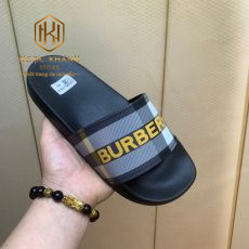 Dép Burberry nam quai ngang