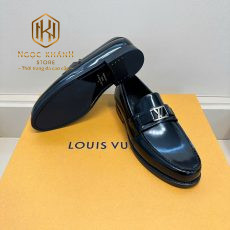 giay luoi nam louis vuitton de cao den bong hoa tiet logo nho 4