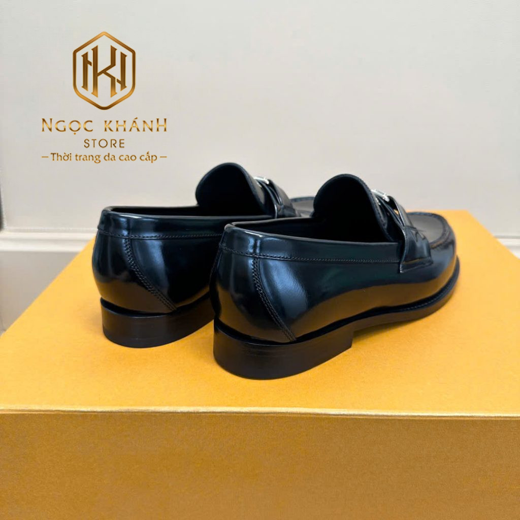 giay-luoi-nam-louis-vuitton-de-cao-den-bong-hoa-tiet-logo-nho