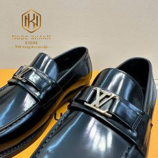 giay luoi nam louis vuitton de cao den bong hoa tiet logo nho 7
