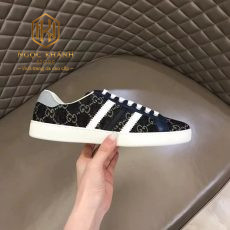 Giày nam Gucci