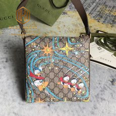 Túi đeo chéo Gucci nam