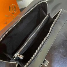 Túi đeo chéo Louis Vuitton