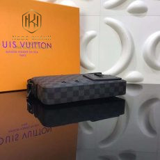 Túi đeo chéo Louis Vuitton