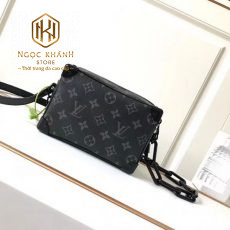 Túi đeo chéo Louis Vuitton