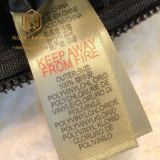 Túi đeo chéo nam Burberry