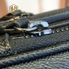 Túi đeo chéo nam Burberry