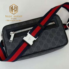 Túi đeo chéo nam Gucci