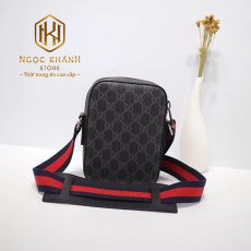 Túi đeo chéo nam Gucci