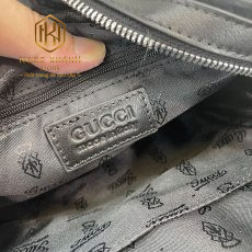 Túi đeo chéo nam Gucci