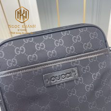 Túi đeo chéo nam Gucci