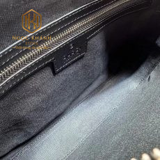 Túi đeo chéo nam Gucci