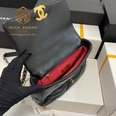 tui xach nu chanel 19 flap bag hoa tiet khoa logo day xich vang 9